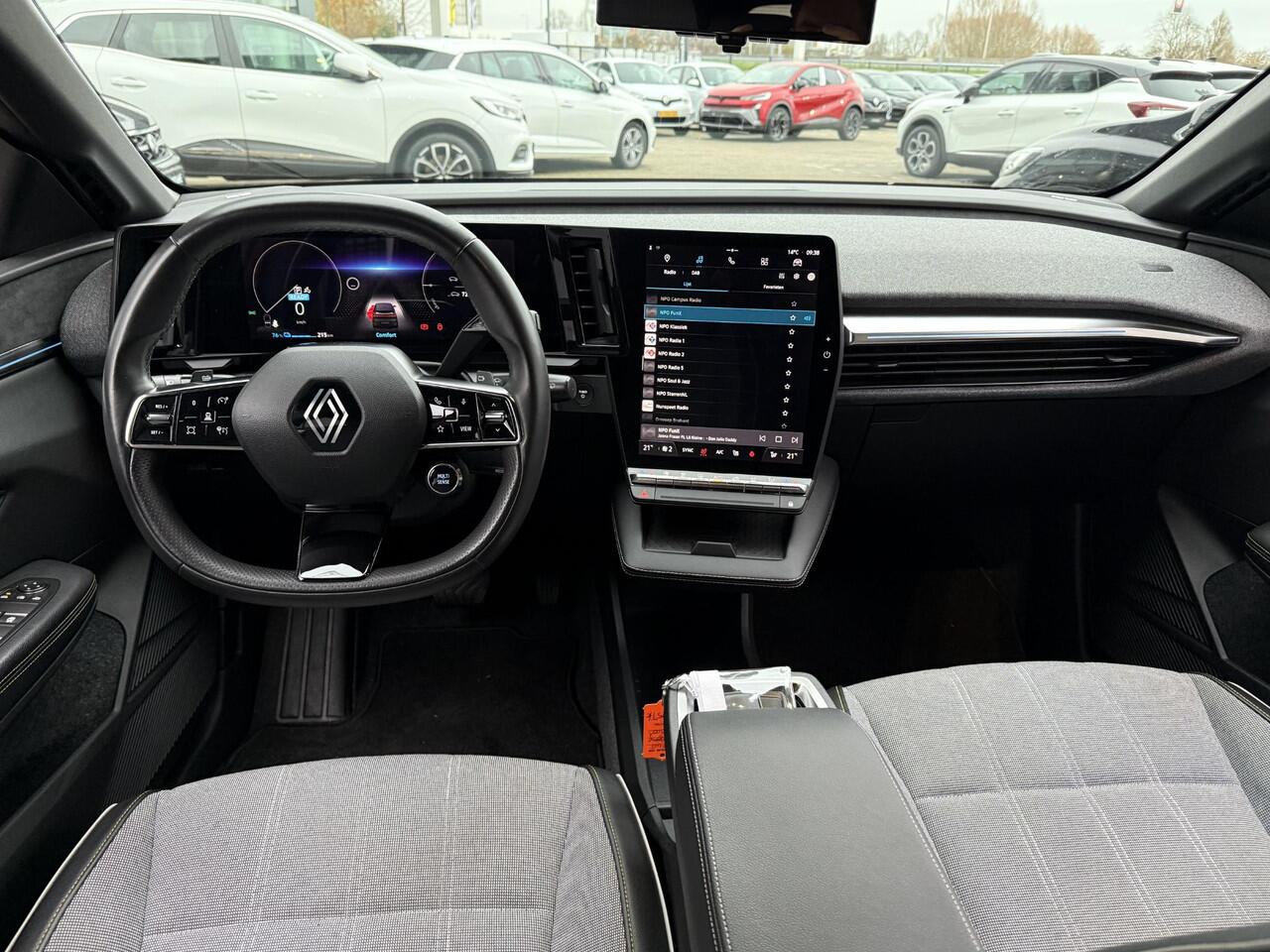 Renault MEGANE E-Tech EV60 Optimum Charge Techno (SoH 95%) | 360° Camera | Winterpack | Harman & Kardon | Digitale Binnenspiegel