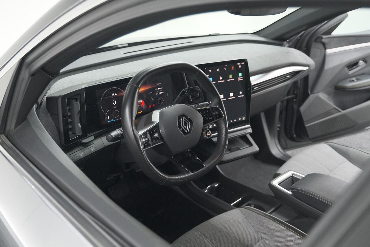 Renault MEGANE E-Tech EV40 Boost Charge Techno | Camera | Pack Winter | Apple Carplay | SOH = 95,4%