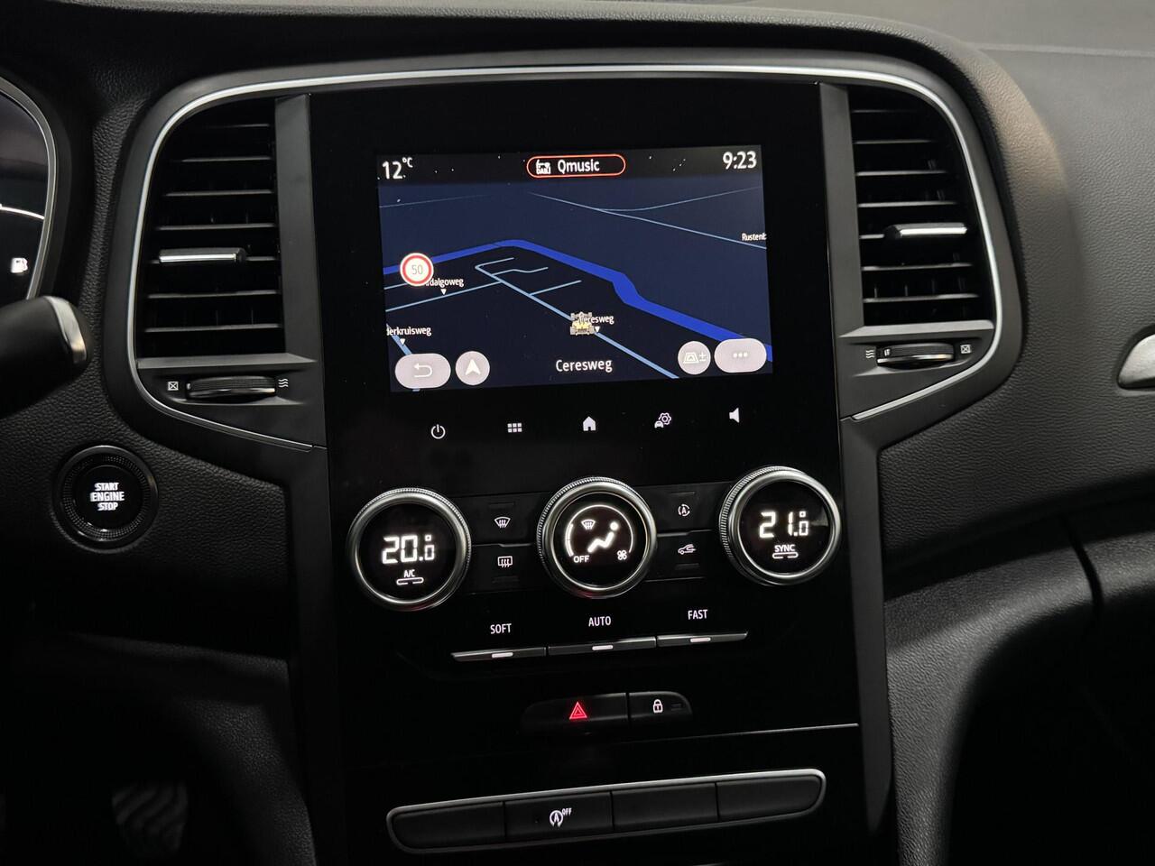 Renault MEGANE Estate 1.3 TCe 141 PK Equilibre KEY-LES NAVI CLIMA 2X-PDC