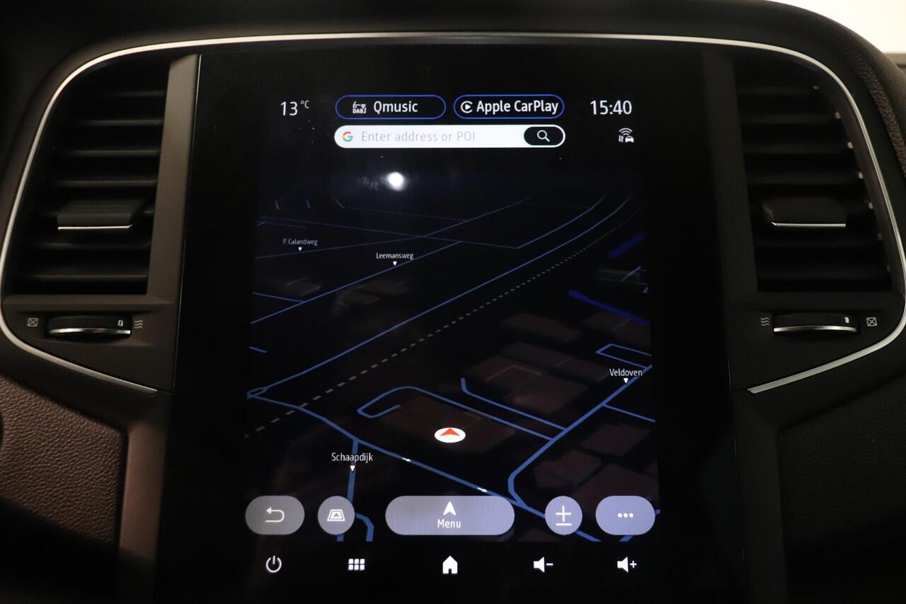 Renault MEGANE Estate 1.3 TCe 140 Techno | Climate control | Camera | Trekhaak | AppleCarplay AndroidAuto | LED koplampen | All season banden | Navigatie |