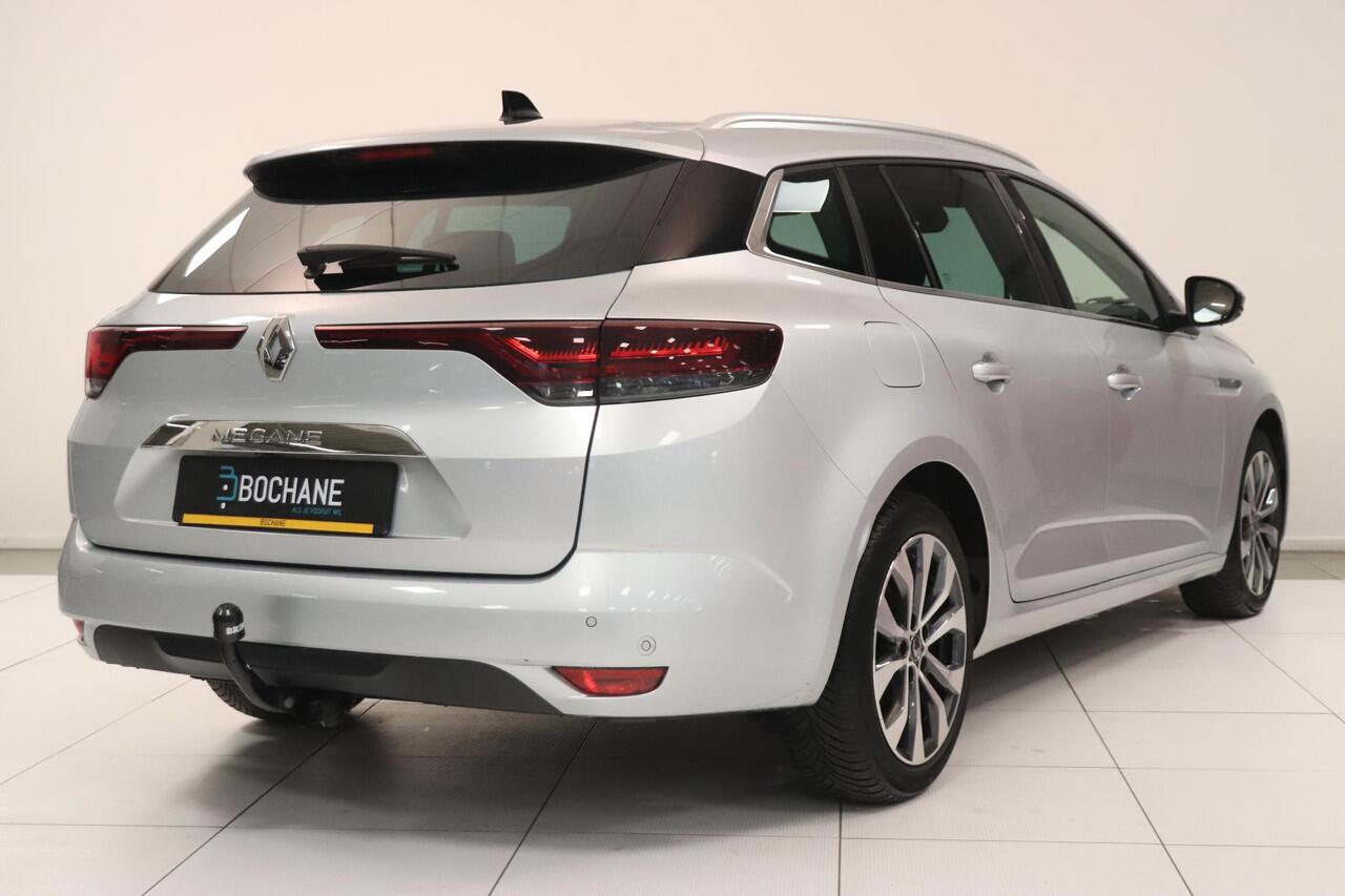 Renault MEGANE Estate 1.3 TCe 140 Techno | Climate control | Camera | Trekhaak | AppleCarplay AndroidAuto | LED koplampen | All season banden | Navigatie |