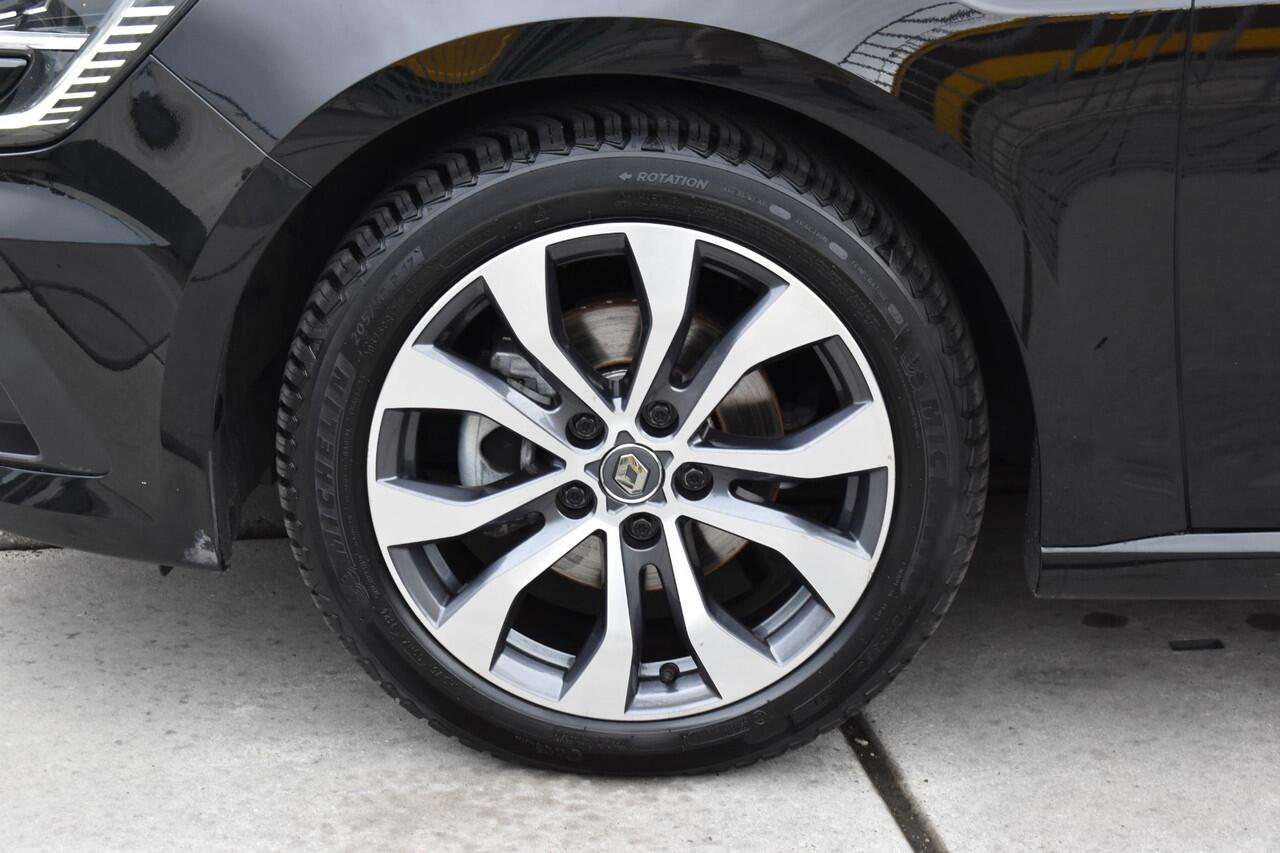 Renault MEGANE Estate TCe 140 EDC Techno | AUTOMAAT | TREKHAAK | CAMERA | NAVI | CRUISE CONTROL | ALL-SEASONBANDEN | CLIMATE CONTROL | PDC | LMV