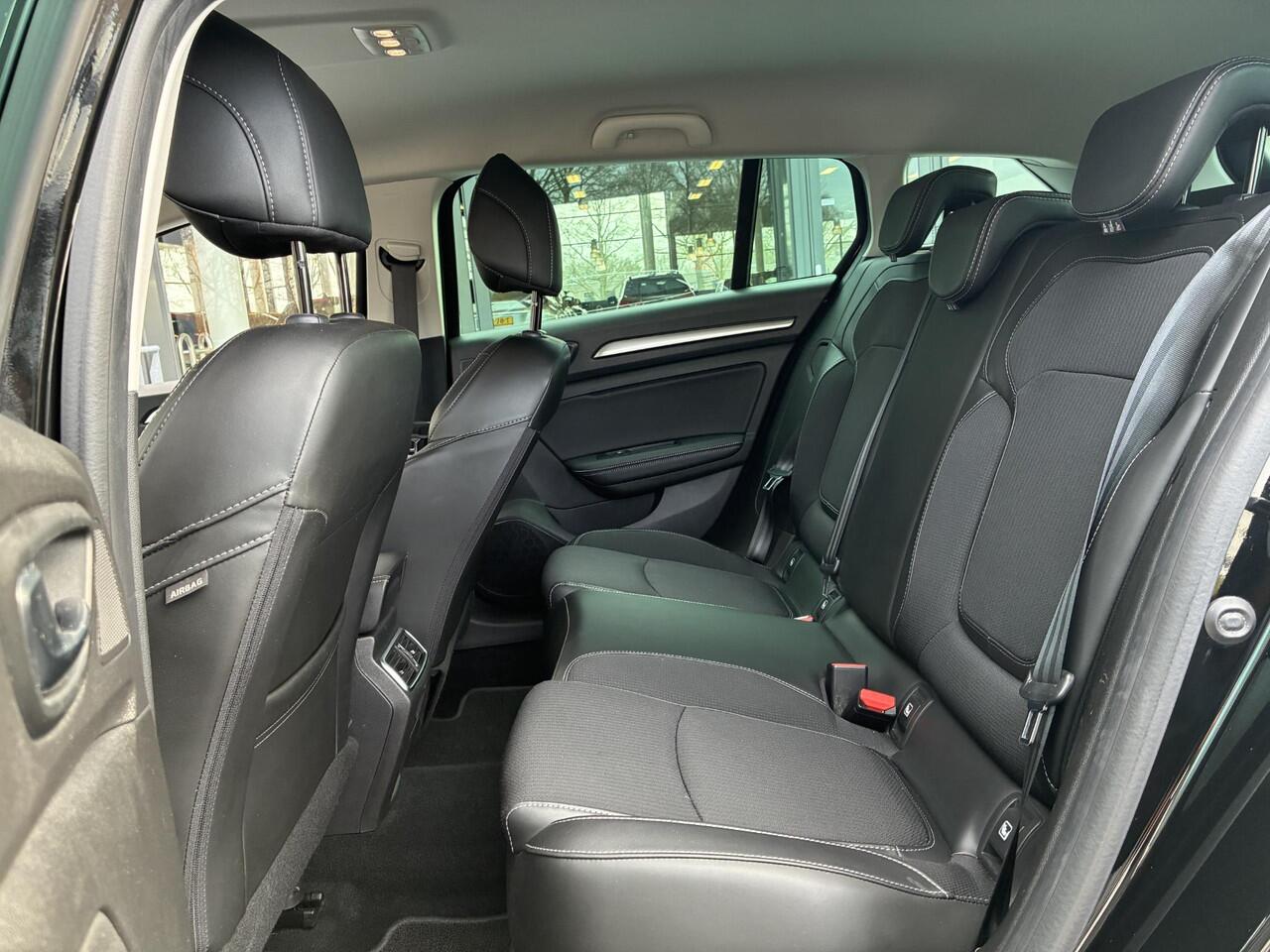 Renault MEGANE Estate 1.3 TCe 140 Techno | Trekhaak | Navigatie | Apple CarPlay/Android Auto | Achteruitrijcamera