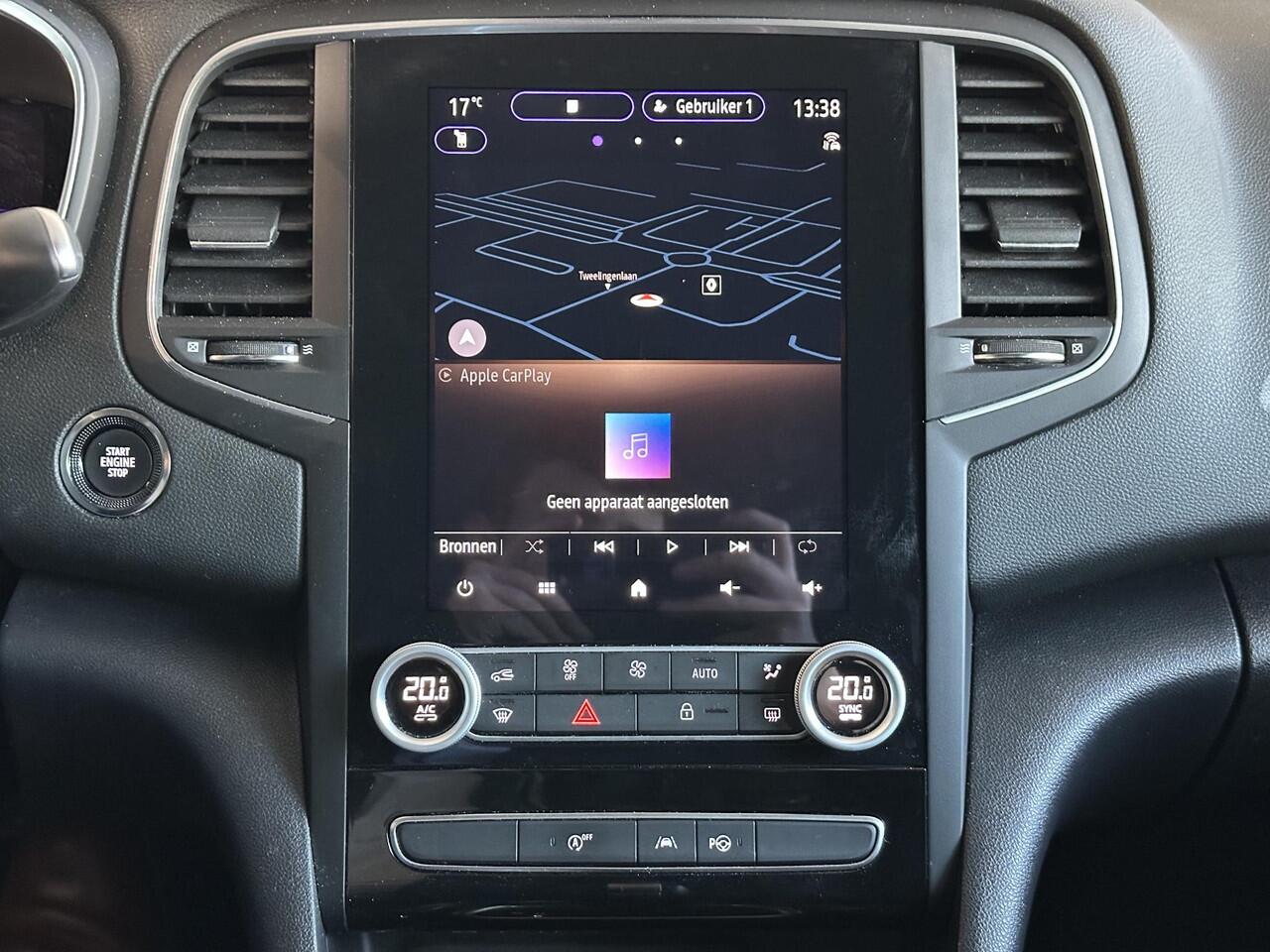 Renault MEGANE Estate 1.3 TCe 140 EDC Techno AUTOMAAT | TREKHAAK | PARKEERSENSOREN VOOR-/ACHTER | ACHTERUITRIJCAMERA | APPLE CARPLAY/ANDROID AUTO