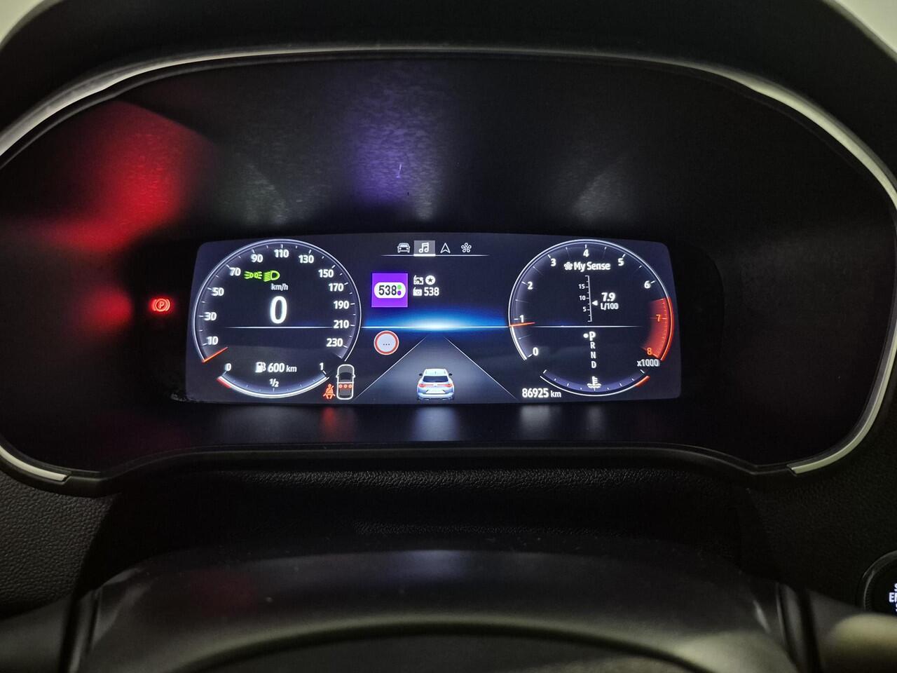 Renault MEGANE Estate 1.3 TCe 140 Techno 360 gr camera | Navigatie | L.m. Velgen