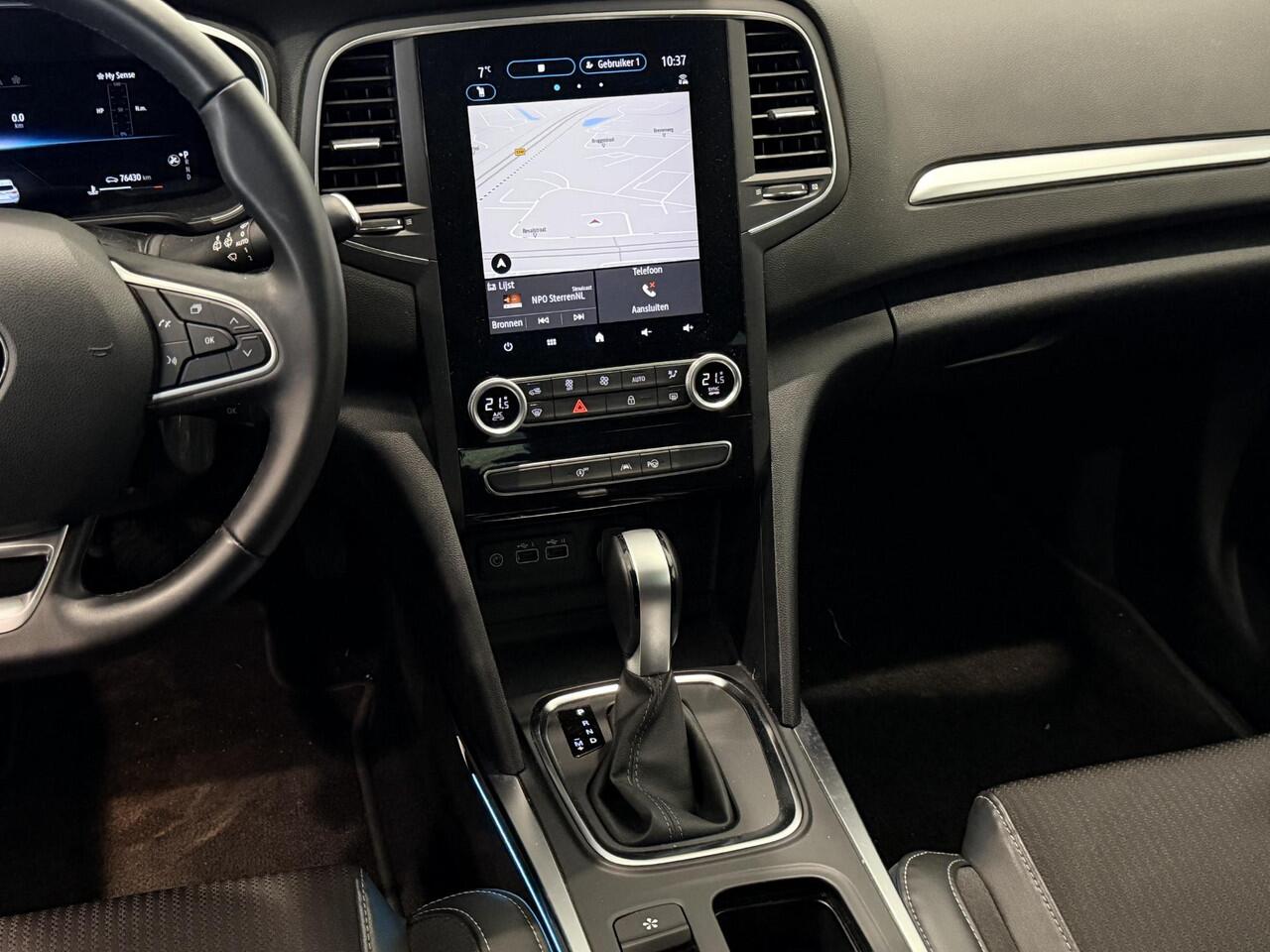 Renault MEGANE Estate 1.3 TCe 140 EDC Techno | Trekhaak 1.700 KG | All season banden | Dodehoek Detectie