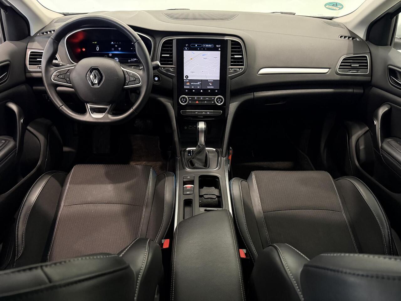 Renault MEGANE Estate 1.3 TCe 140 EDC Techno | Trekhaak 1.700 KG | All season banden | Dodehoek Detectie