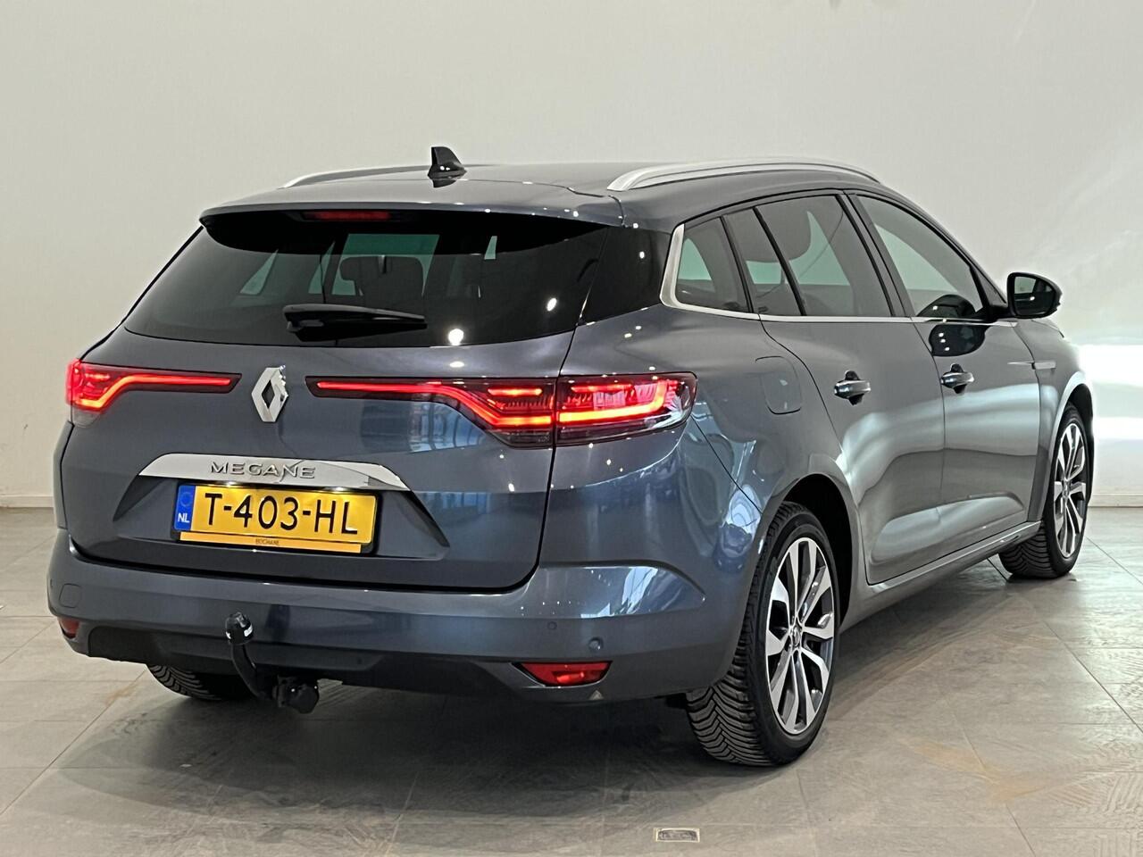 Renault MEGANE Estate 1.3 TCe 140 EDC Techno | Trekhaak 1.700 KG | All season banden | Dodehoek Detectie