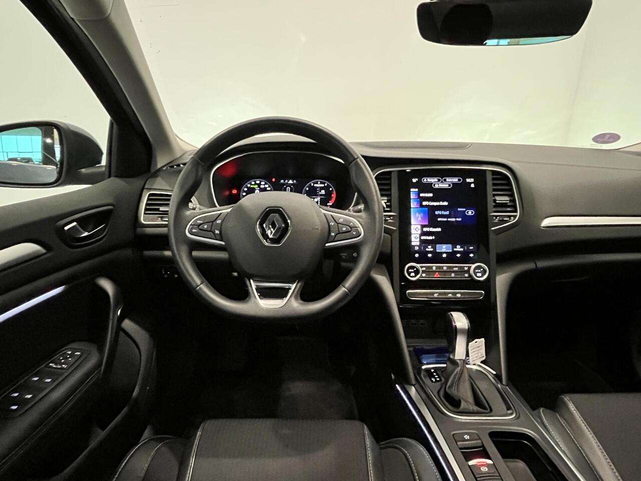 Renault MEGANE Estate 1.3 TCe 140 EDC Techno | Trekhaak 1.700 KG | All season banden | Dodehoek Detectie