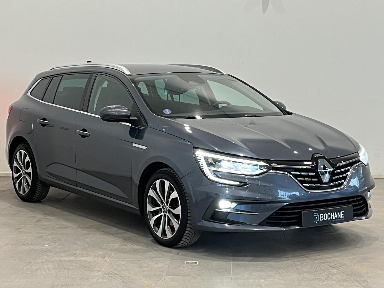 Renault MEGANE Estate 1.3 TCe 140 EDC Techno | Trekhaak 1.700 KG | All season banden | Dodehoek Detectie