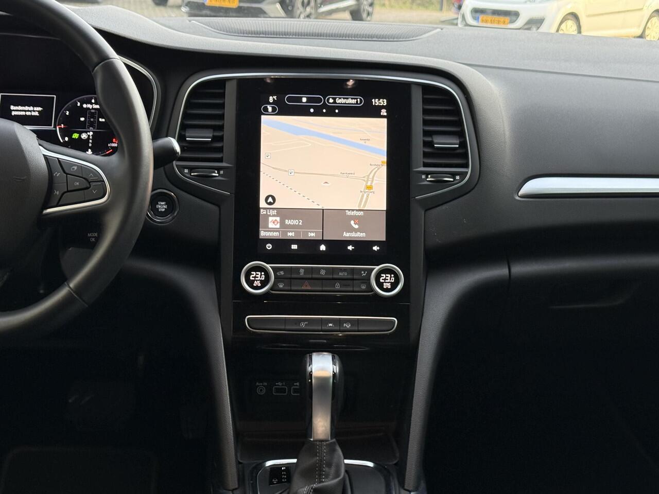 Renault MEGANE Estate 1.3 TCe 140 Techno | Trekhaak | NAP | Navigatie | Achteruitrijcamera | DAB | Key-less | Climate Control | LED | Dodehoek detectie |