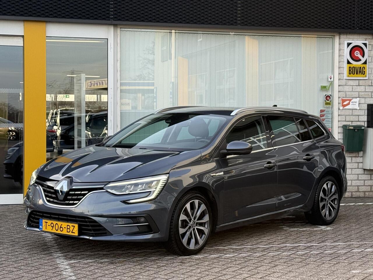 Renault MEGANE Estate 1.3 TCe 140 Techno | Trekhaak | NAP | Navigatie | Achteruitrijcamera | DAB | Key-less | Climate Control | LED | Dodehoek detectie |