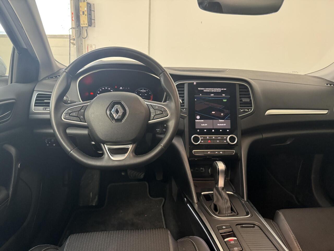 Renault MEGANE Estate 1.3 TCe 140 Techno | Navigatie | Achteruitrijcamera | Trekhaak | All-Season banden |