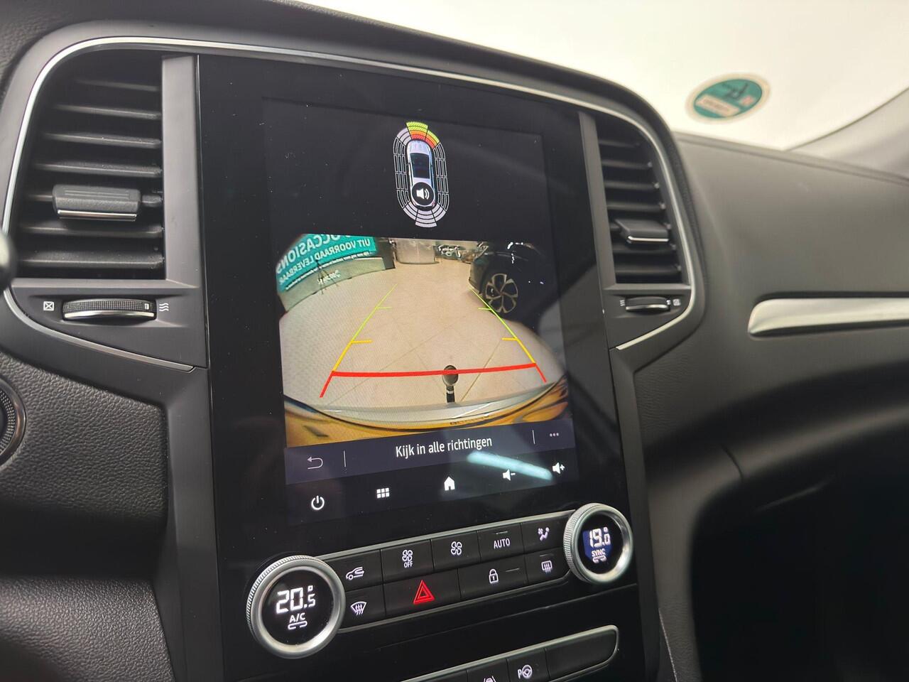 Renault MEGANE Estate 1.3 TCe 140 Techno | Navigatie | Achteruitrijcamera | Trekhaak | All-Season Banden |