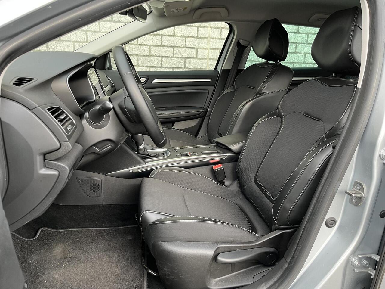 Renault MEGANE Estate 1.3 TCe 140 Techno | Trekhaak | All-Season banden | Achteruitrijcamera | Apple CarPlay / Android Auto |