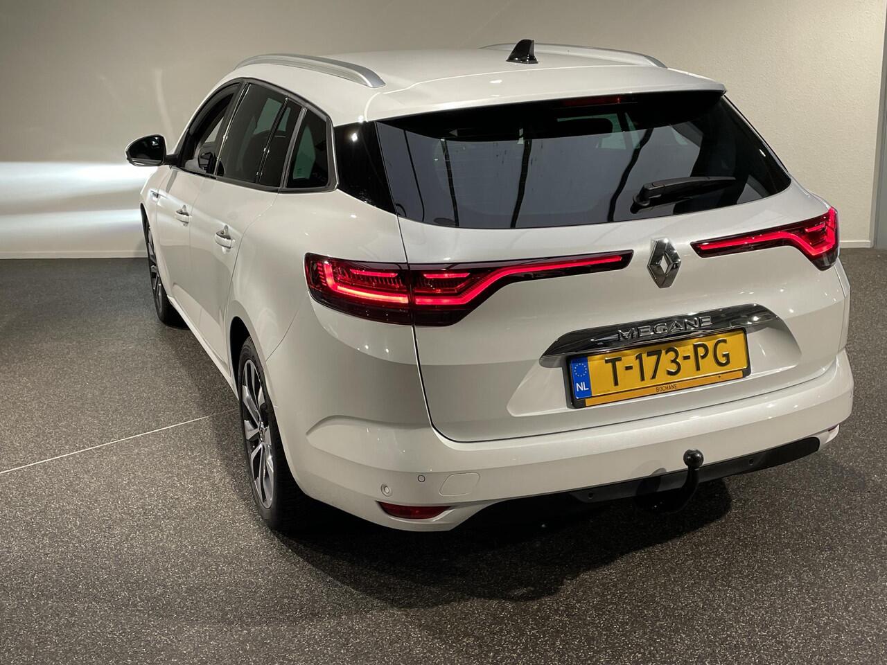 Renault MEGANE Estate 1.3 TCe 140 Techno | Automaat | Trekhaak | Navigatie | Climate Control |