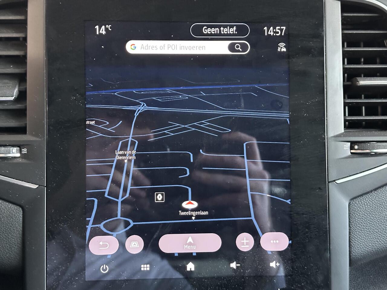 Renault MEGANE Estate 1.3 TCe 140 EDC Techno AUTOMAAT | TREKHAAK | PARKEERSENSOREN VOOR-/ACHTER | ACHTERUITRIJCAMERA | APPLE CARPLAY/ANDROID AUTO