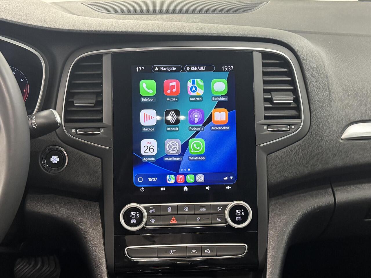 Renault MEGANE Estate 1.3 TCe 140 EDC Techno | Trekhaak 1700 kg geremd | All-season banden | Dodehoek Detectie | Camera | Carplay