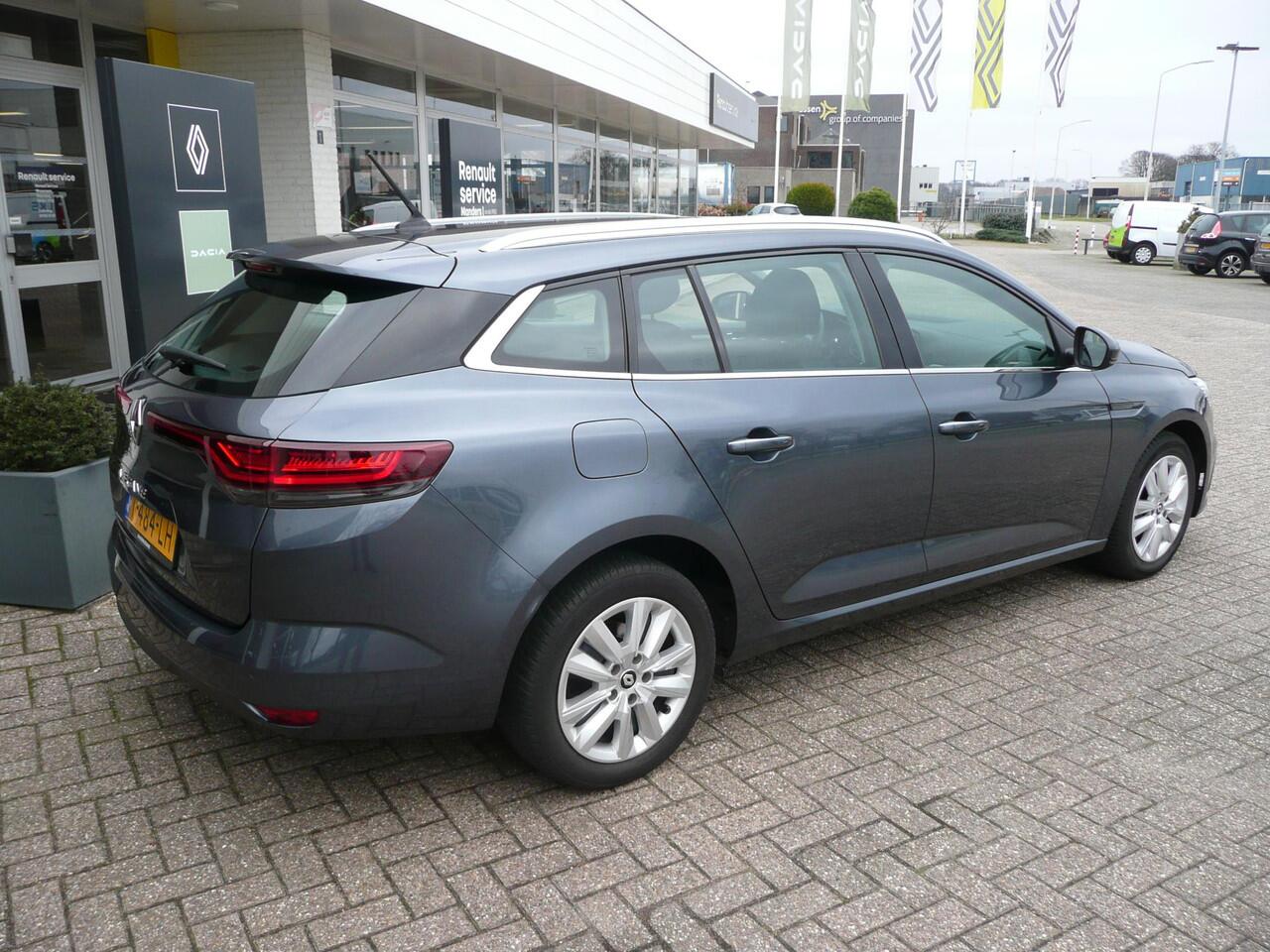 Renault MEGANE Estate 1.3 TCe 140 PARK ASSIST V + A/ NAVIGATIE AF FABRIEK EN DRAADLOZE APPLE CAR PLAY/ANDROID AUTO/ FULL LED + MISTLAMP LED VERLICHTING/ DAKRAILS SATIJN/ 4-SEIZOENS BANDEN/ ETC.. DEALER ONDERHOUDEN. RIJKLAAR!