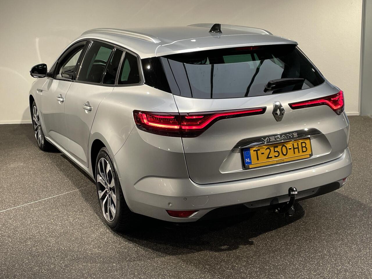 Renault MEGANE Estate 1.3 TCe 140 Techno | Automaat | Trekhaak | Navigatie | Achteruitrijcamera |