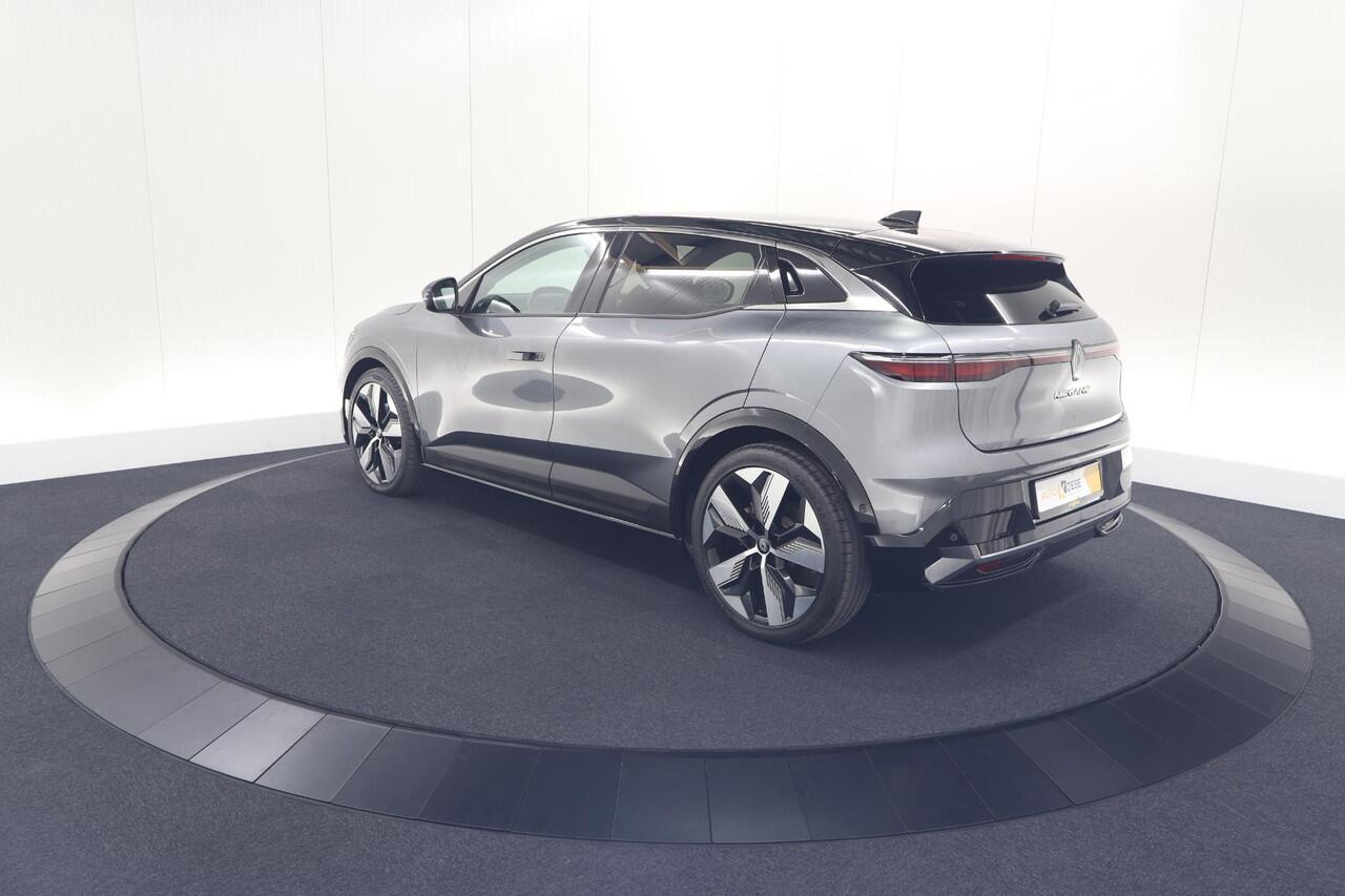 Renault MEGANE E-Tech EV60 220 Charge Techno | Pack Winter | Camera | Adaptieve Cruise Control | Dodehoekdetectie