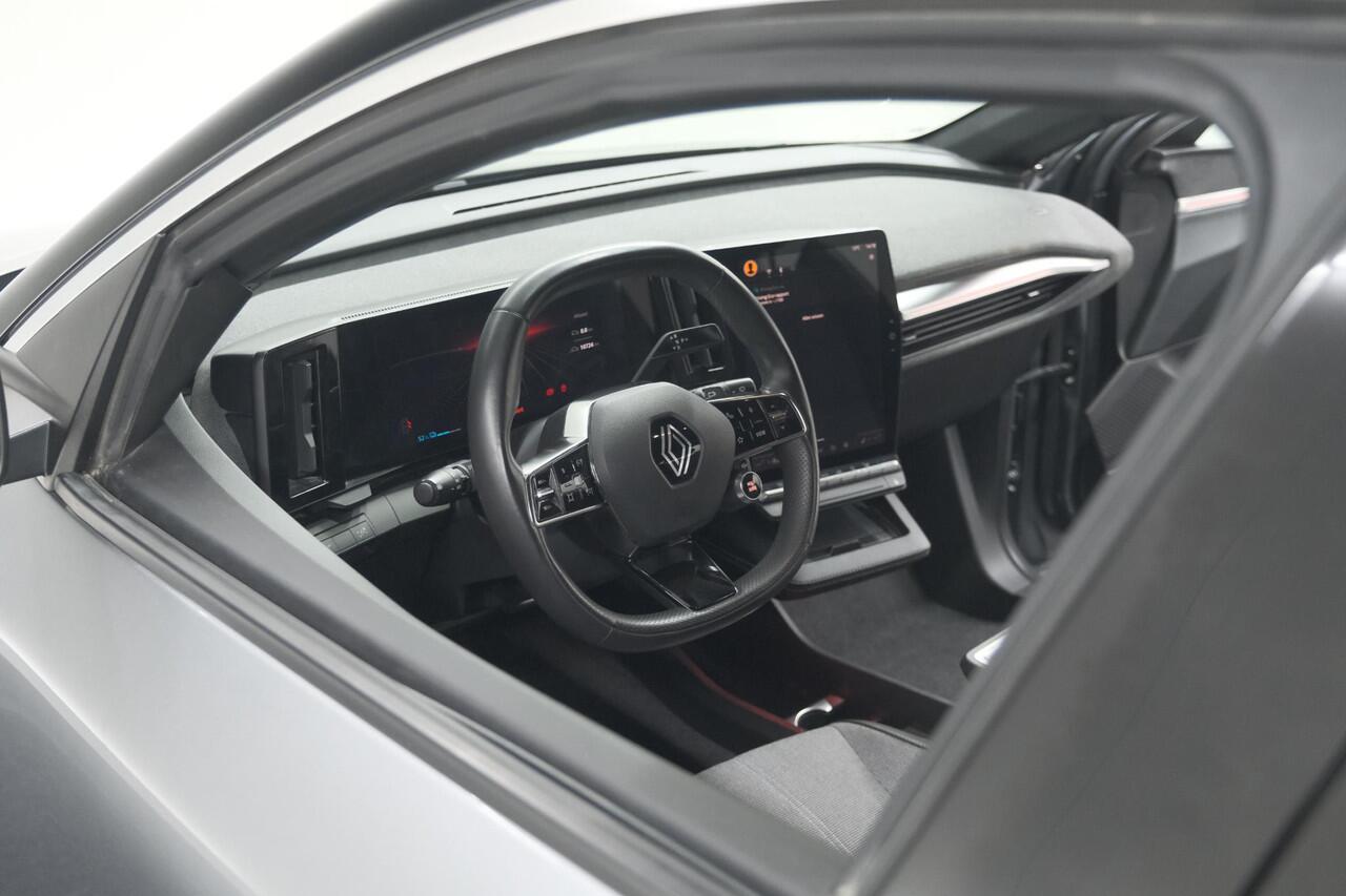 Renault MEGANE E-Tech EV60 220 Charge Techno | Pack Winter | Camera | Adaptieve Cruise Control | Dodehoekdetectie