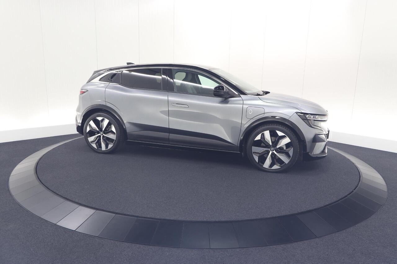 Renault MEGANE E-Tech EV60 220 Charge Techno | Pack Winter | Camera | Adaptieve Cruise Control | Dodehoekdetectie