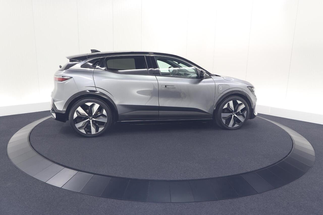 Renault MEGANE E-Tech EV60 220 Charge Techno | Pack Winter | Camera | Adaptieve Cruise Control | Dodehoekdetectie