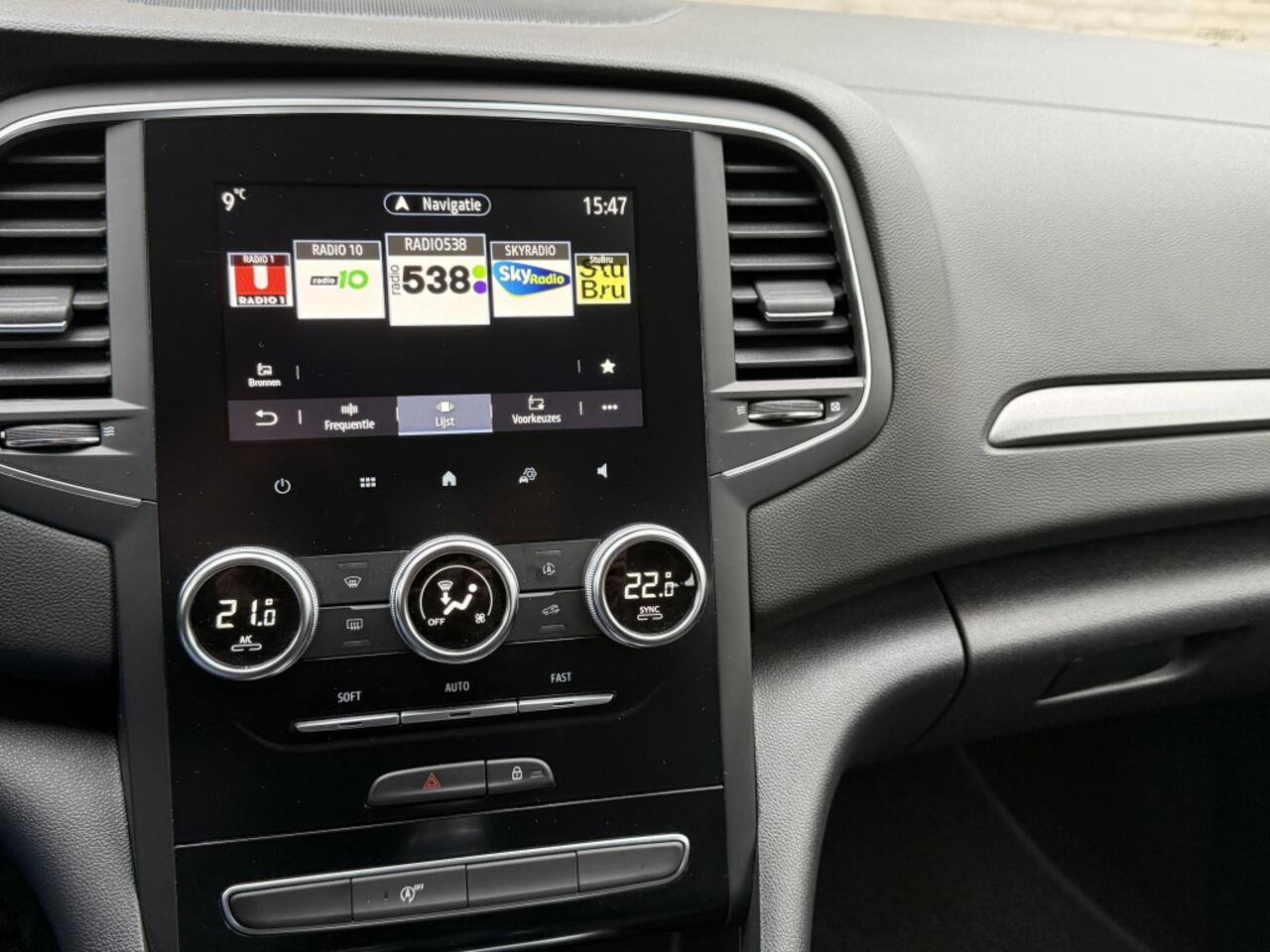 Renault MEGANE Estate 1.3 TCe140 Equilibre