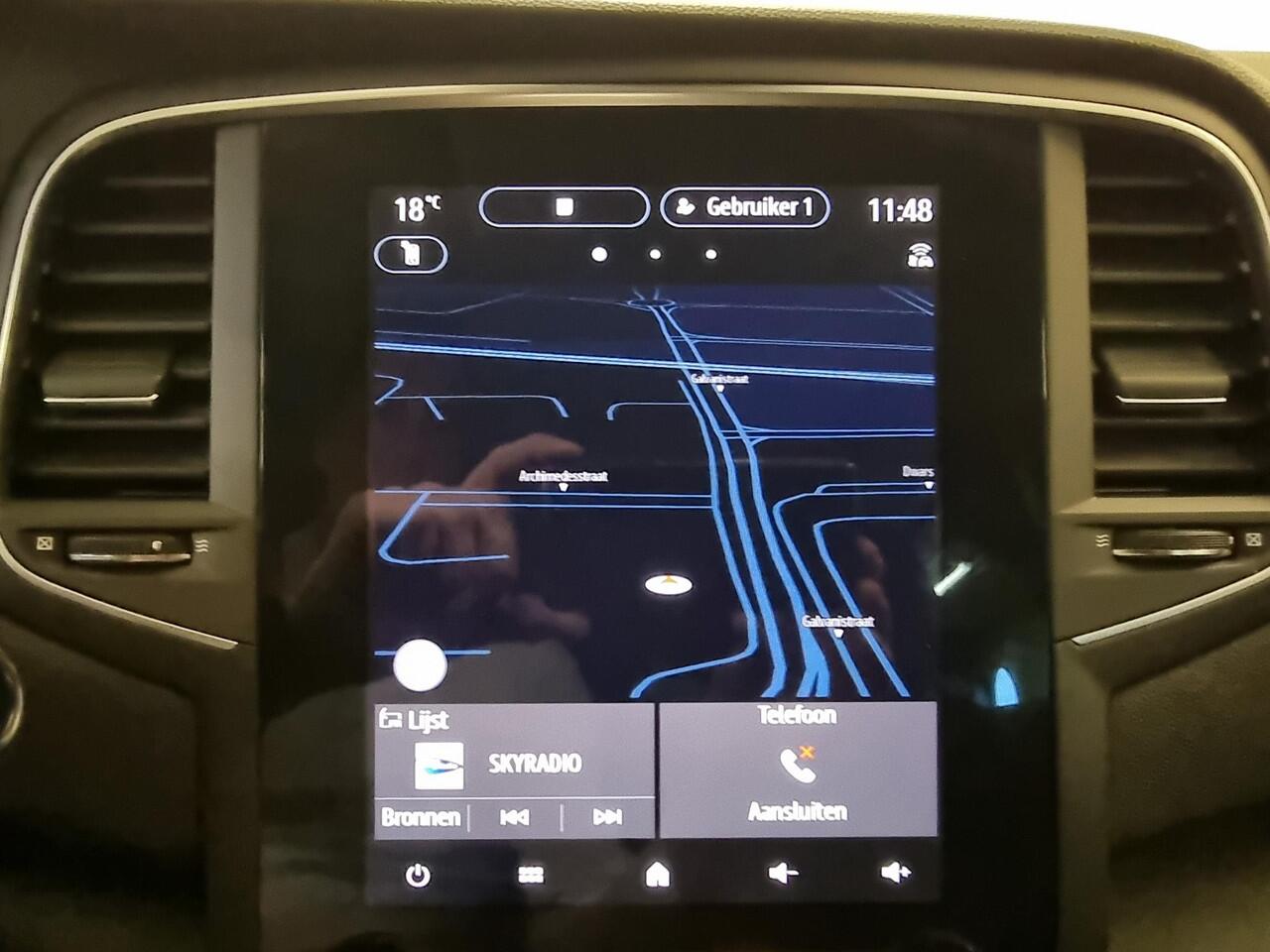 Renault MEGANE Estate 1.3 TCe 140 Techno | Trekhaak | Navigatie | Achteruitrijcamera |