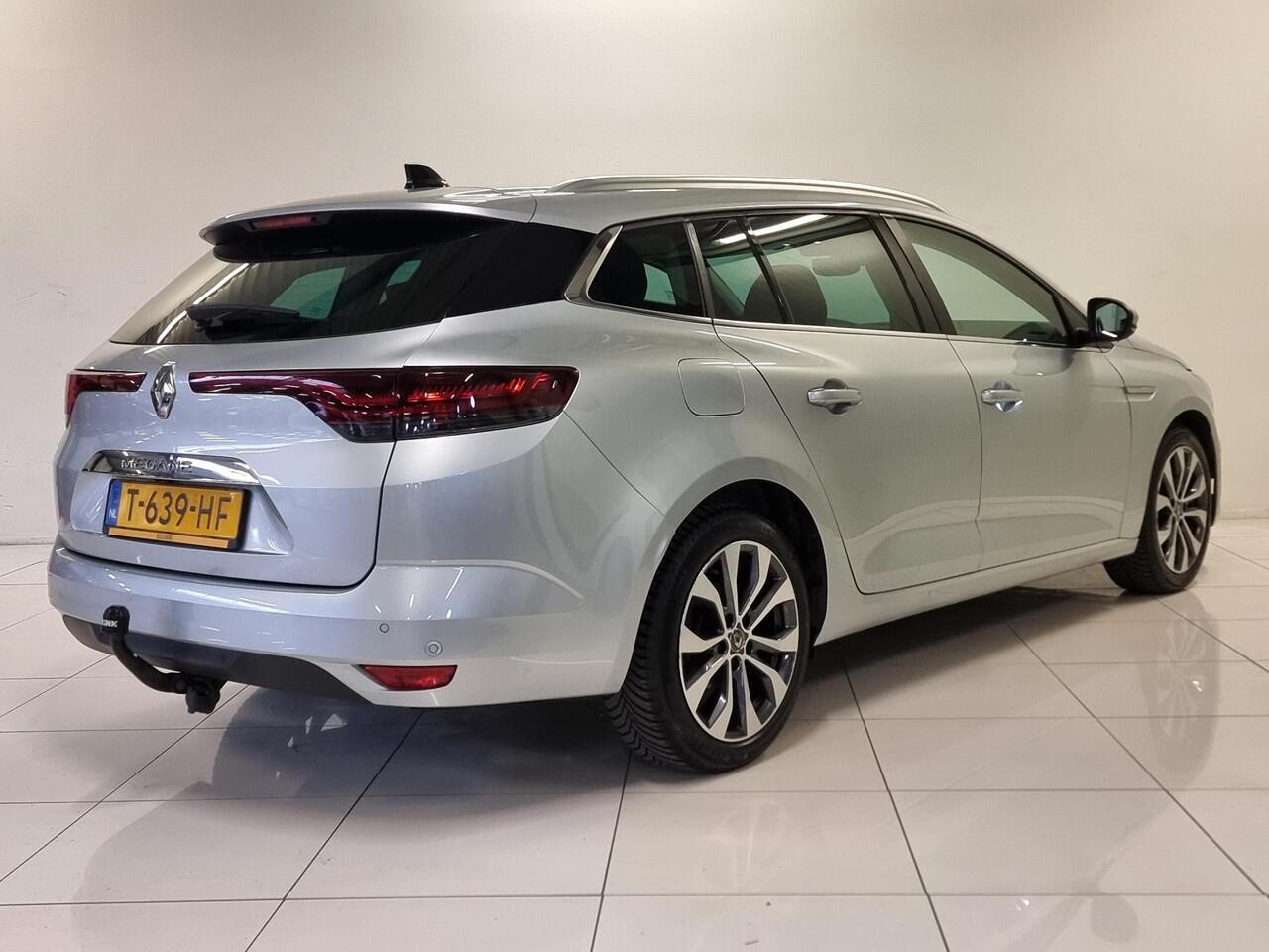 Renault MEGANE Estate 1.3 TCe 140 Techno | Trekhaak | Navigatie | Achteruitrijcamera |