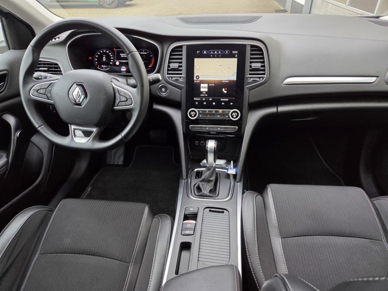 Renault MEGANE Estate 1.3 TCe 140 Techno Automaat | Groot scherm | Navigatie | Trekhaa