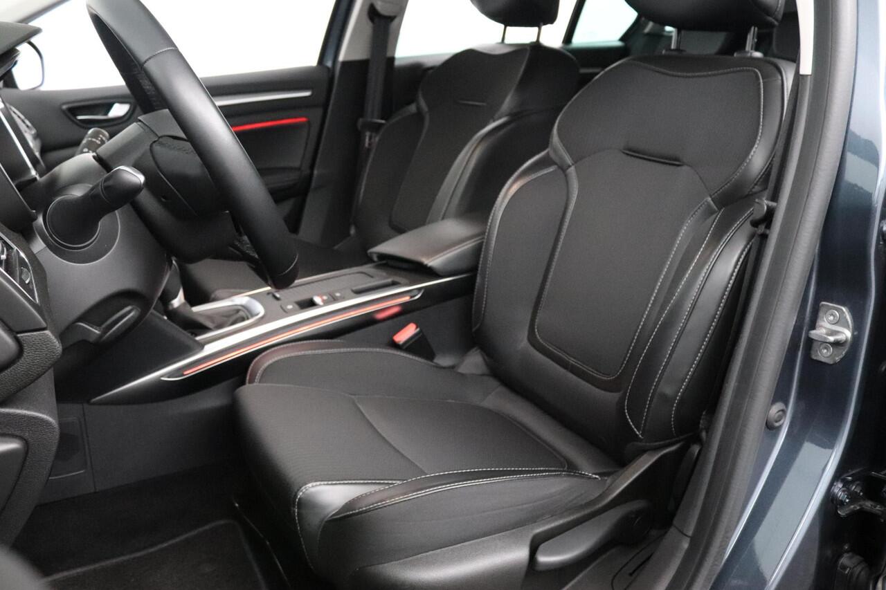 Renault MEGANE Estate 1.3 TCe 140 EDC Techno | Automaat | Trekhaak |