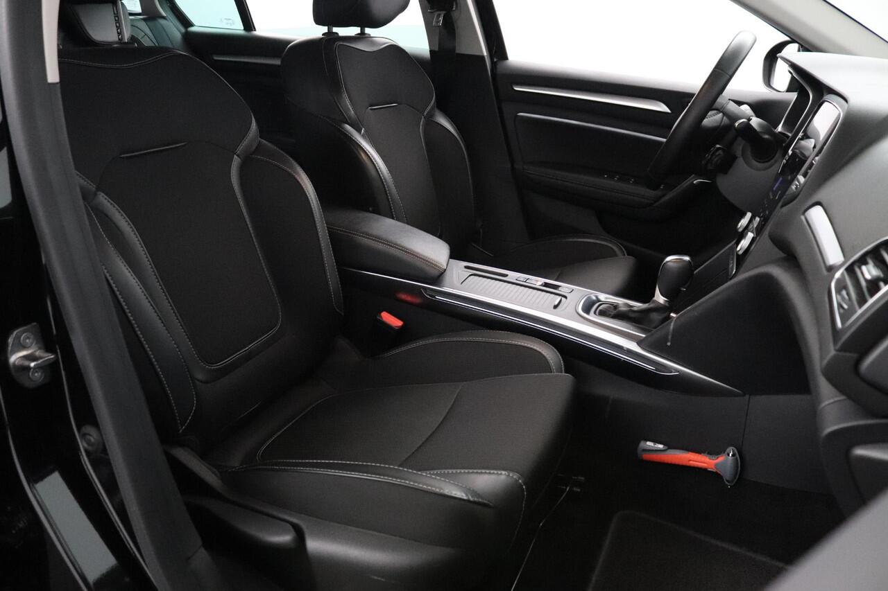 Renault MEGANE Estate 1.3 TCe 140 EDC Techno | Automaat | Trekhaak |1700Kg|