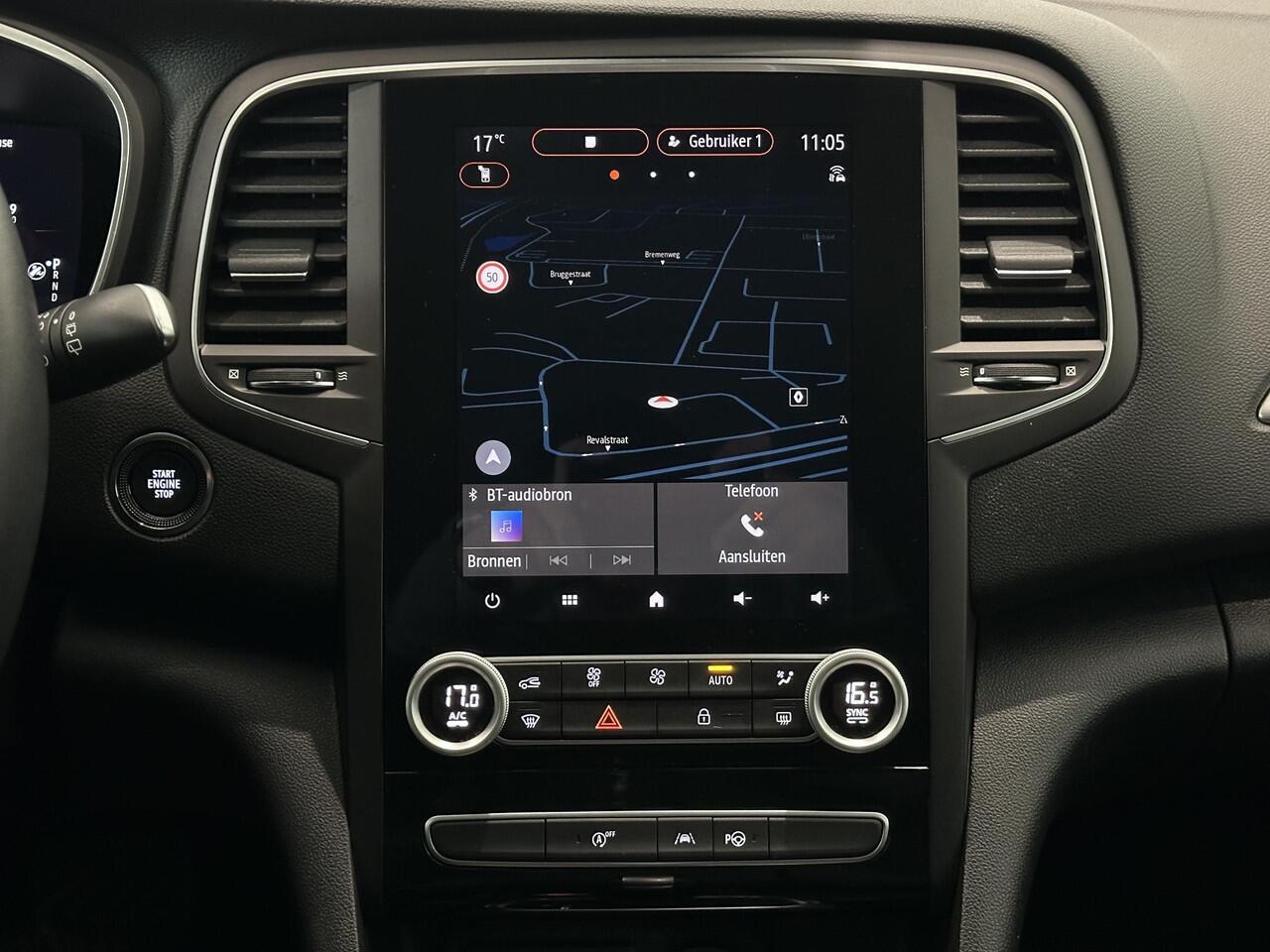 Renault MEGANE Estate 1.3 TCe 140 EDC Techno | Trekhaak 1.700 KG | All season banden | Dodehoek Detectie