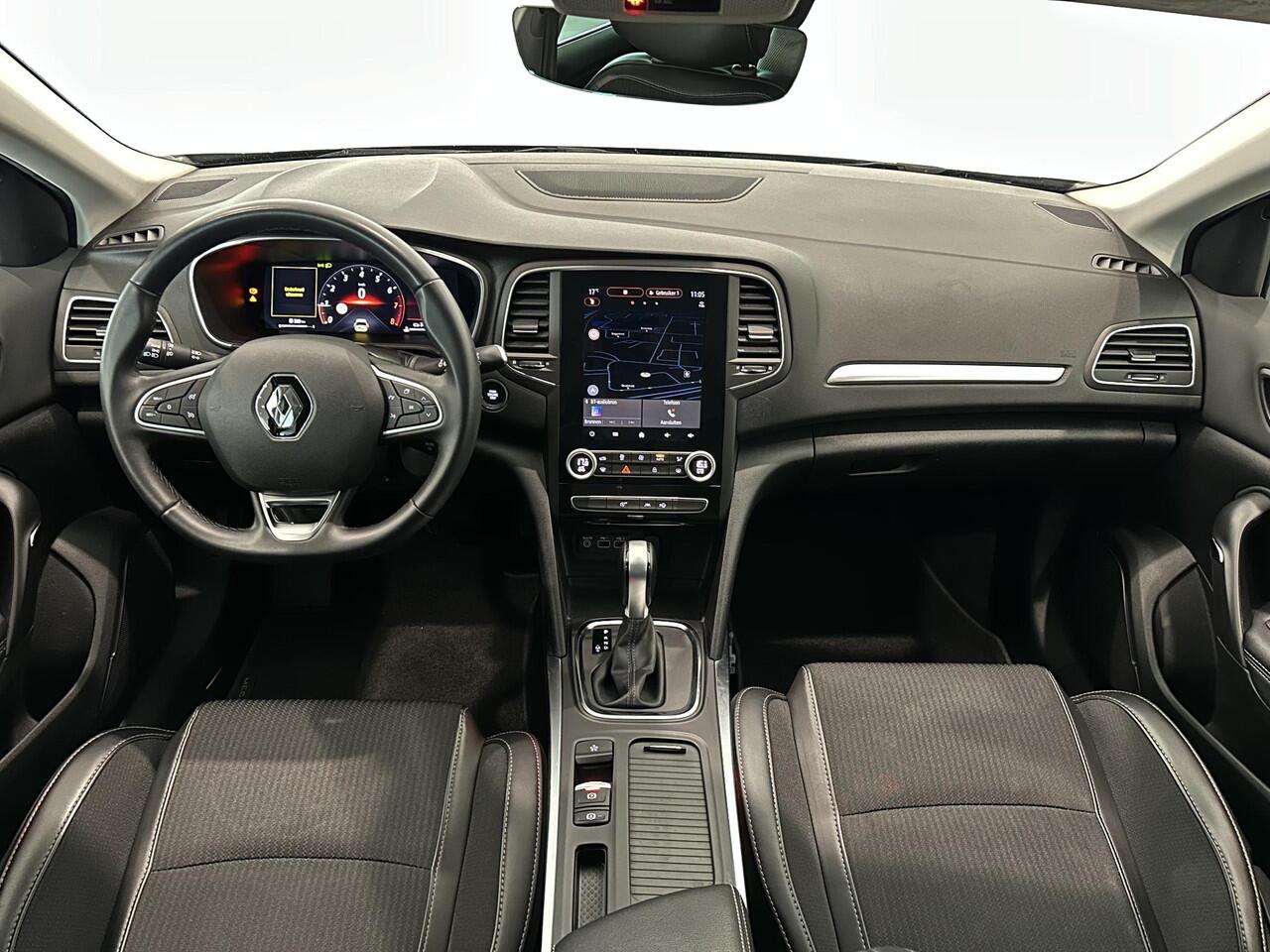 Renault MEGANE Estate 1.3 TCe 140 EDC Techno | Trekhaak 1.700 KG | All season banden | Dodehoek Detectie