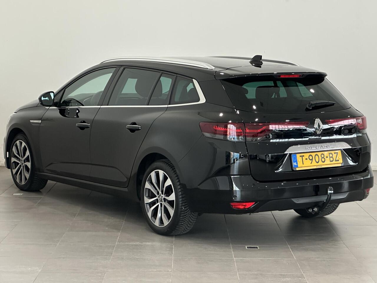 Renault MEGANE Estate 1.3 TCe 140 EDC Techno | Trekhaak 1.700 KG | All season banden | Dodehoek Detectie