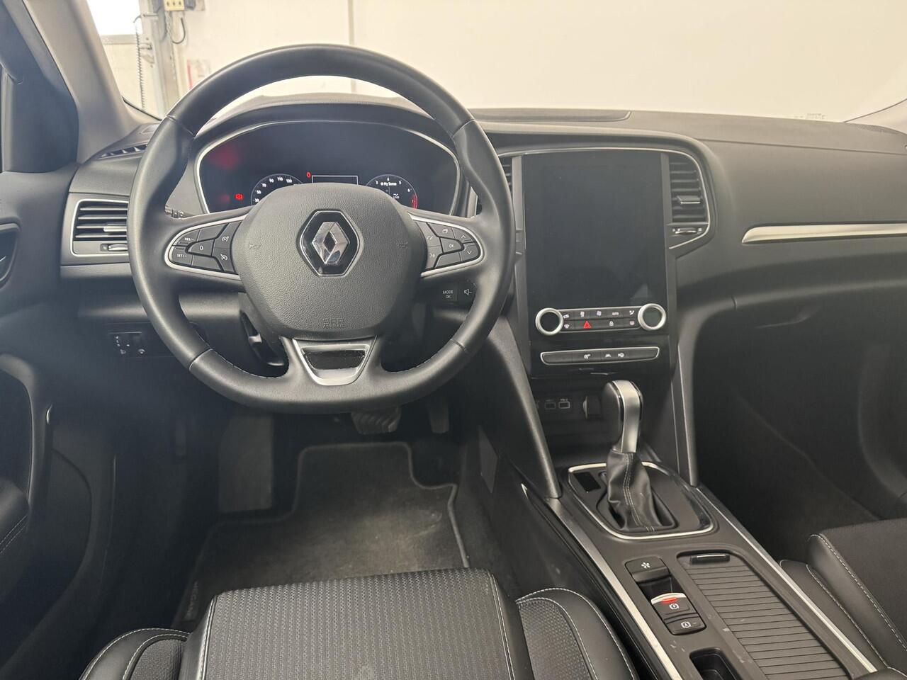 Renault MEGANE Estate 1.3 TCe 140 Techno | Navigatie | Achteruitrijcamera | Trekhaak | All-Season Banden |