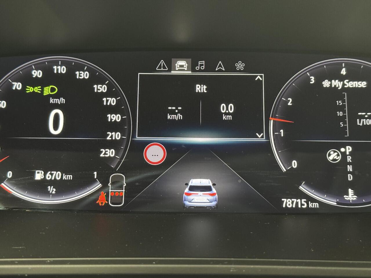 Renault MEGANE Estate 1.3 TCe 140 Techno | Navigatie | Achteruitrijcamera | Trekhaak | All-Season Banden |