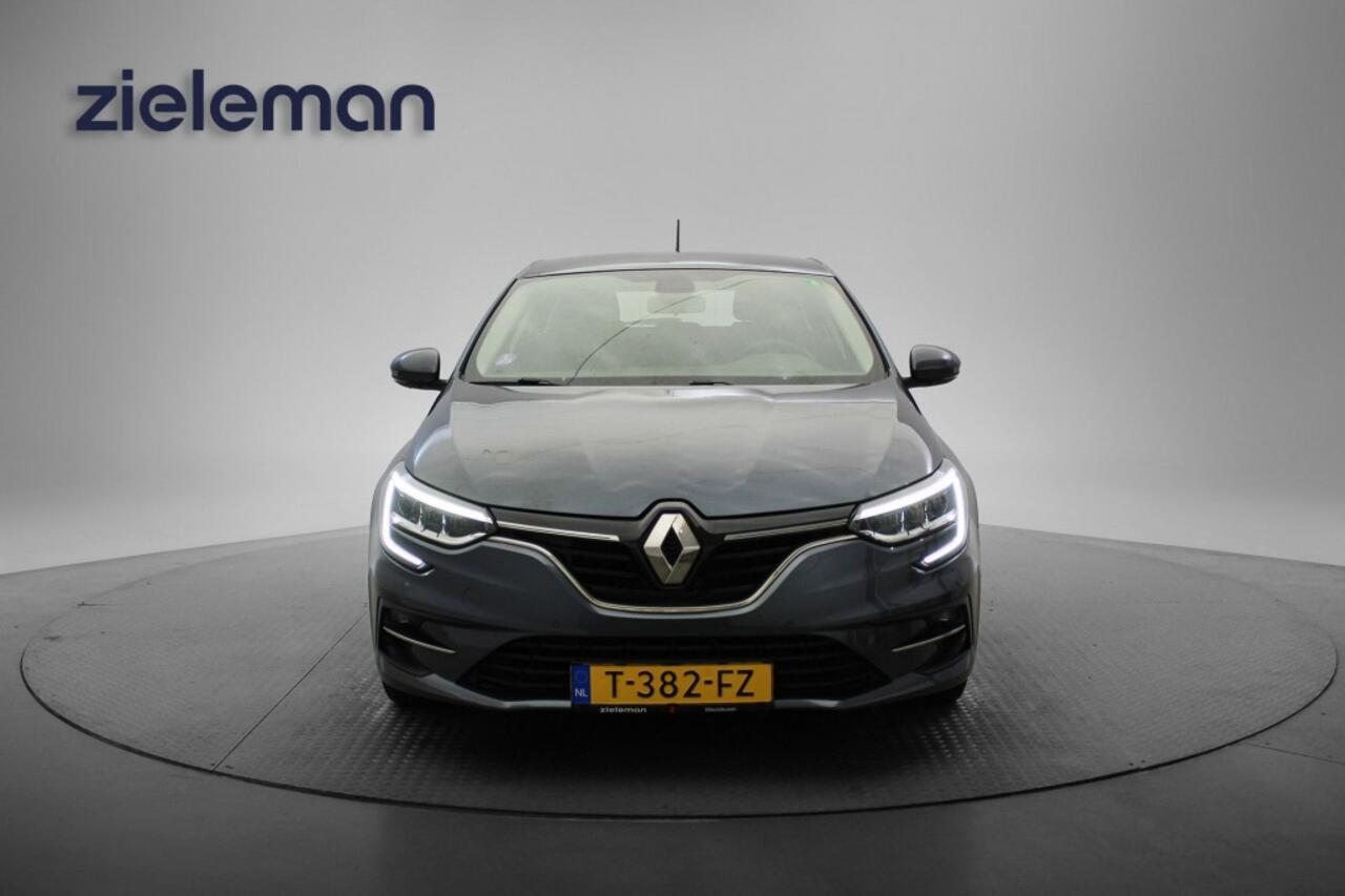 Renault MEGANE Estate 1.3 TCe 140 Equilibre - Carplay, Navi, Cruise, Clima, Trekhaak