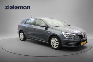 renault-megane-estate-1.3-tce-140-e
