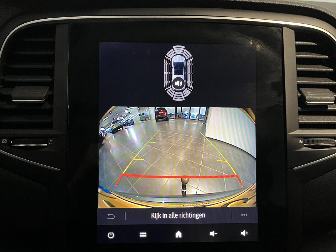 Renault MEGANE Estate 1.3 TCe 140 Techno | Trekhaak | All season banden | Automaat | Navigatie |