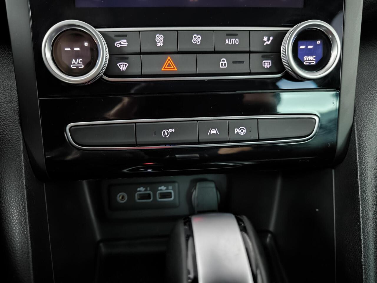 Renault MEGANE Estate 1.3 TCe 140 Techno | TREKHAAK | CAMERA | CARPLAY |