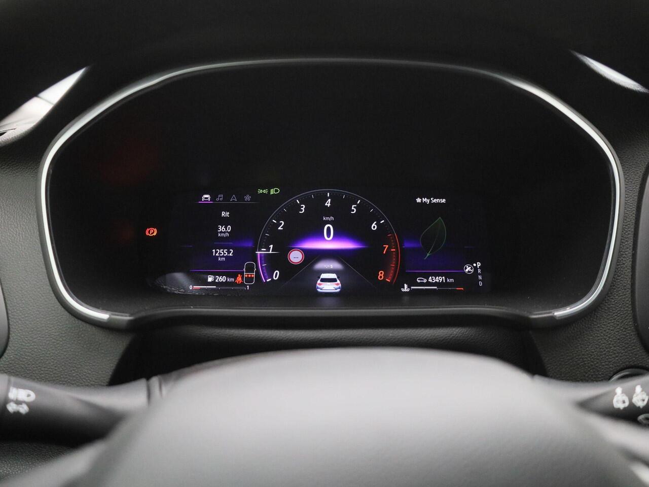 Renault MEGANE Estate 1.3 TCe 140 Techno