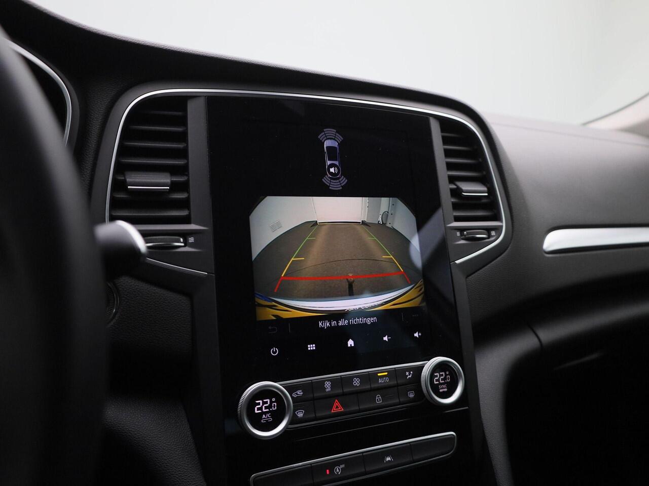 Renault MEGANE Estate 1.3 TCe 140 Techno