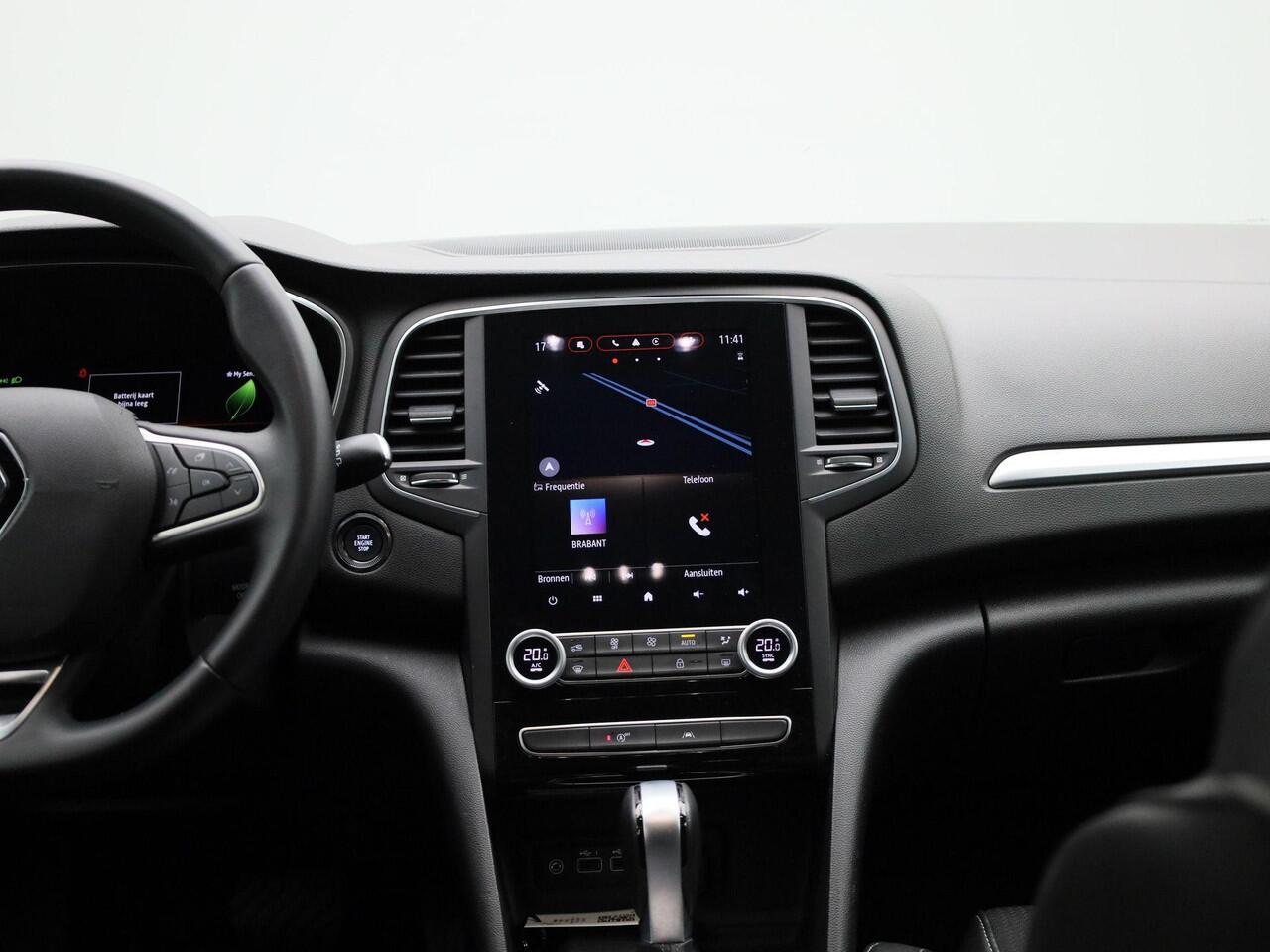 Renault MEGANE Estate 1.3 TCe 140Pk Techno | Trekhaak | 1700kg Trekvermogen | Apple/Android Carplay | Achteruitrijcamera | Parkeersensoren Rondom | Keyless entry