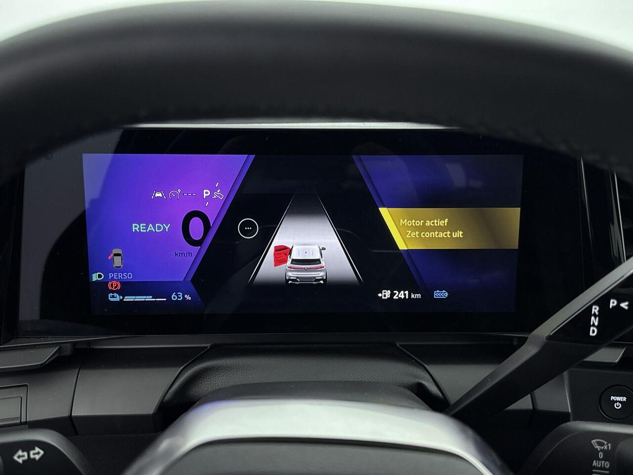 Renault MEGANE E-Tech comfort range techno 220Pk 60 kWh | Navigatie via Google | Apple & Android Carplay | Parkeersensoren Voor & Achter | 360 Camera | Stoel & Stuurverwarming | Adaptieve Cruise Control | Harman Kardon Geluidsysteem |