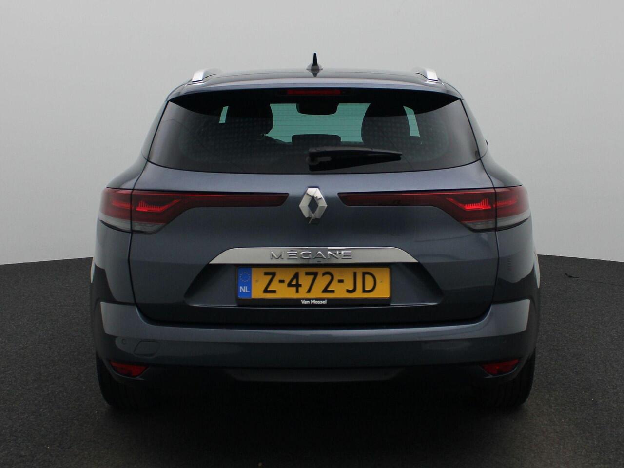 Renault MEGANE Estate TCe 140 EDC Automaat Techno | Climate Control | Apple Carplay & Android Auto | Navigatie | 17' Inch Lichtmetalen Velgen | Parkersensoren + Achteruitrijcamera |