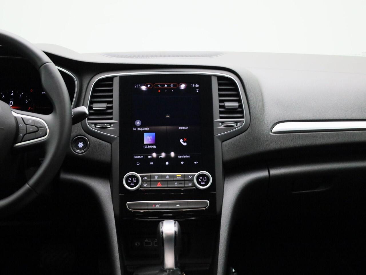 Renault MEGANE Estate 1.3 TCe Techno 140PK | Automaat | Trekhaak | Navigatie | Achteruitrijcamera | Climate Control | Apple CarPlay & Android Auto