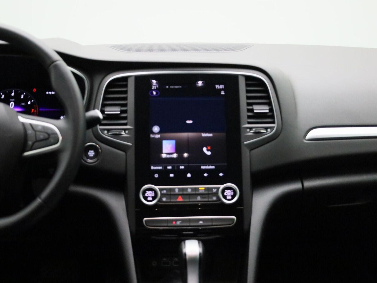 Renault MEGANE Estate 1.3 TCe 140Pk Techno | Android & Apple Carplay | 1700kg Trekvermogen | Vaste Trekhaak | Achteruitrijcamera | Cruise & Climate Control | Parkeersensoren | DAB | LED